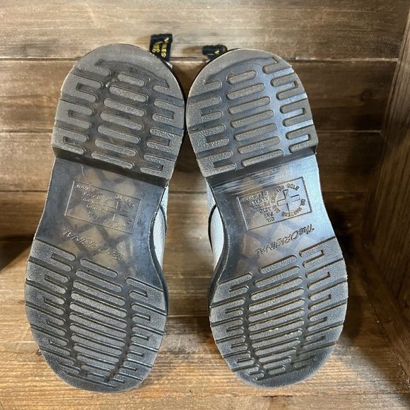 Womens Dr Martens Silver Leather Lace Up Pascal Met Ankle Boots Size 6 M GUC - Picture 5 of 6